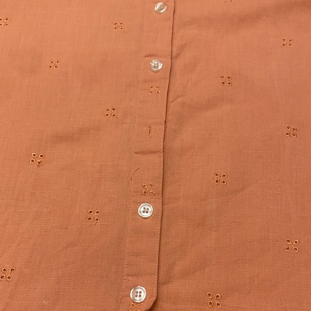 Chelsea Studio Medium Linen-Cotton Blend Top in Peach - Picture 14 of 14
